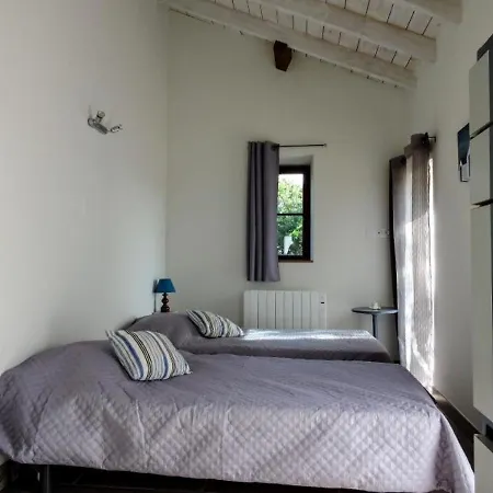 House Le Fournil De L'emiliere * Saint-Mathurin (Vendee)